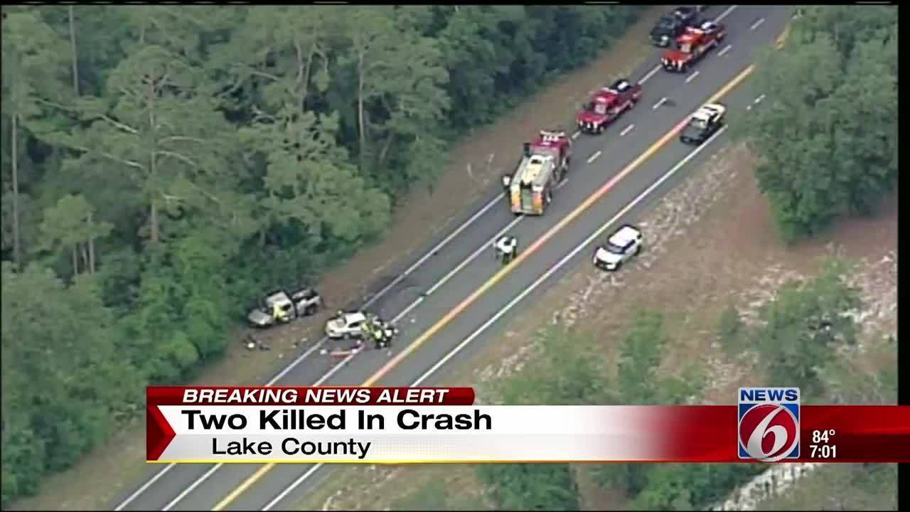2 killed, 4 injured in headon Lake County crash